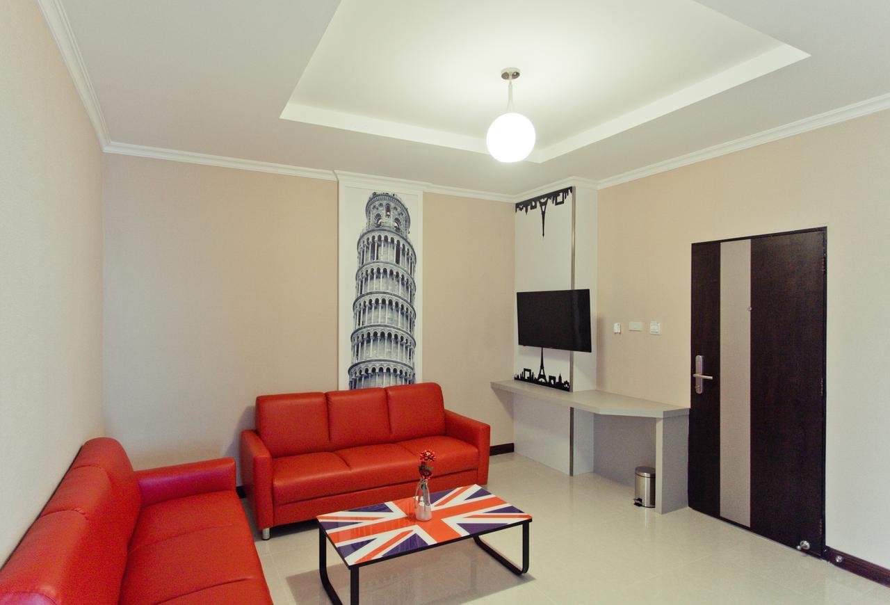 The Proud Hotel Ubon Ratchathani Bilik gambar