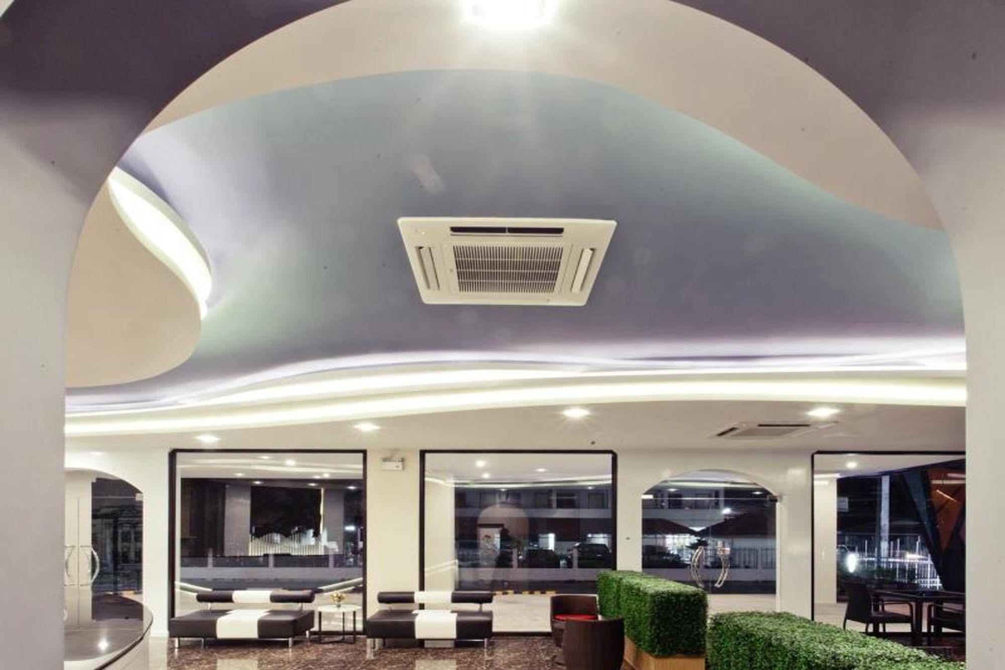 The Proud Hotel Ubon Ratchathani Luaran gambar